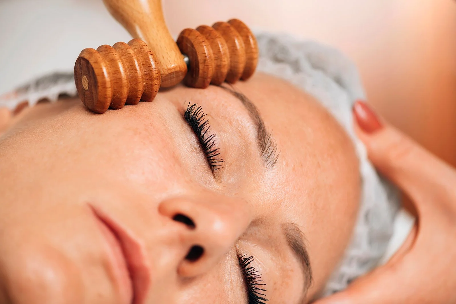 Maderoterapia Facial